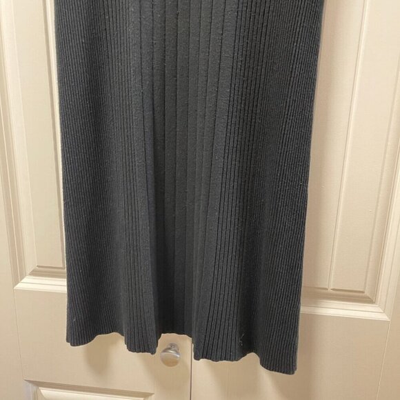 Banana Republic Ribbed Knit Dress Black – S - Picture 4 of 11